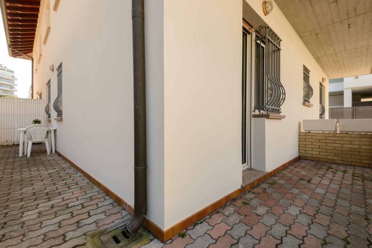 Villa Casa Guglielmo E Anna Lignano Sabbiadoro Exterior foto